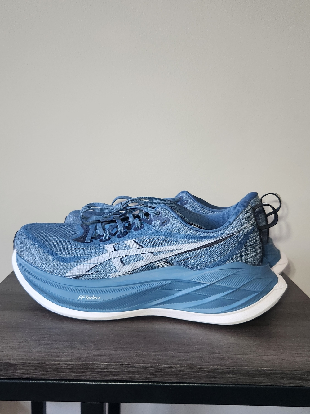 Asics Superblast 2 Running Shoes Unisex Mens Size 9 Womens 10.5